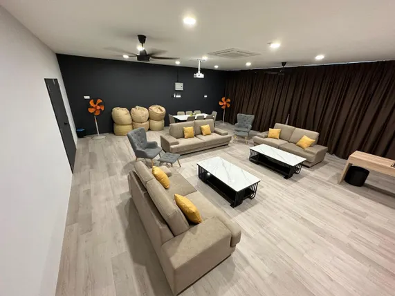 Ảnh Căn hộ 2300 m² 2 phòng ngủ, 2 phòng tắm riêng ở Bukit Bakri