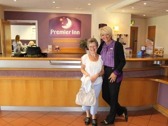 Ảnh Premier Inn Newcastle (Washington)