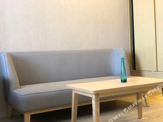 Ảnh Homeinn Selected Hotel (Tongliao Wanda Plaza)