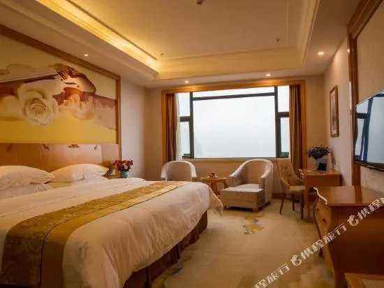 Ảnh Vienna International Hotel (Pingxiang Municipal Square)