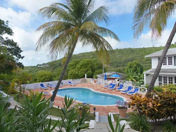 Ảnh Dickenson Bay Cottages