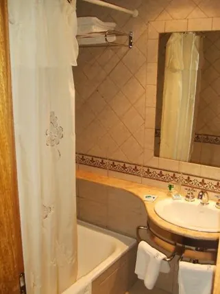 Ảnh HOTEL SANTA CRUZ