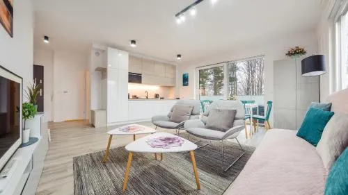 Ảnh Platinium, Sun & Snow