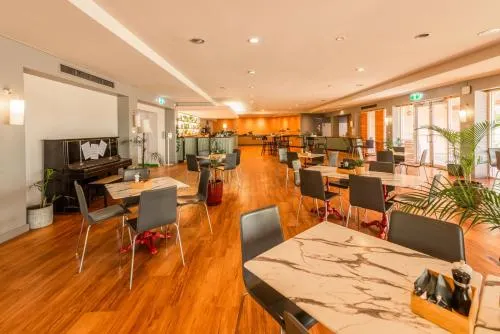 Ảnh The Continental Hotel