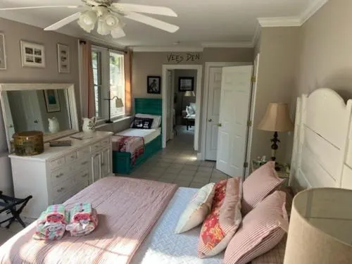 Ảnh Josephine's on the Bay Bed and Breakfast