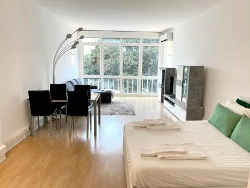 Ảnh Estoril 2 & 5- Beach Side Casino Garden Studio