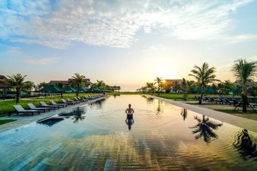 Ảnh ROBINSON Nam Hoi An