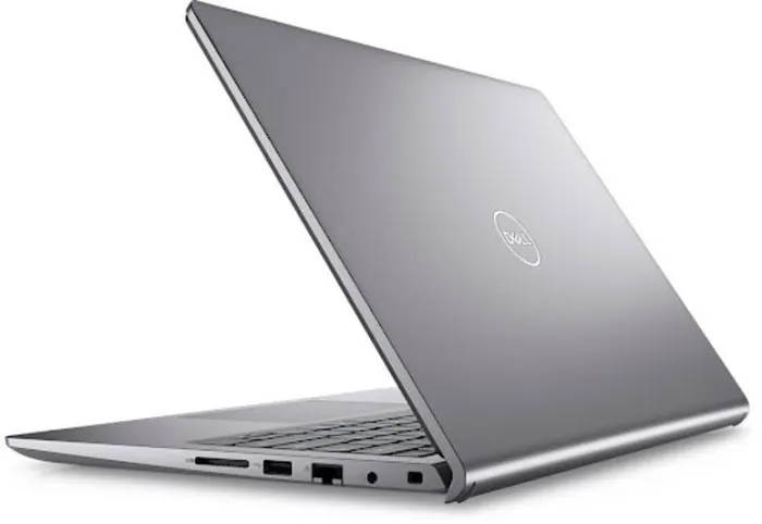 Con chip Intel i5-1335U xung nhịp 1.30Ghz, Intel Iris Xe Graphics.