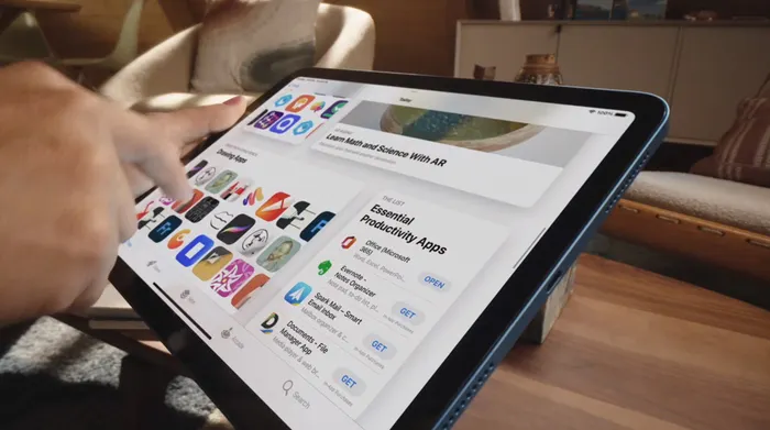 Màn hình kích thước lớn - iPad 10 WiFi Cellular 64GB