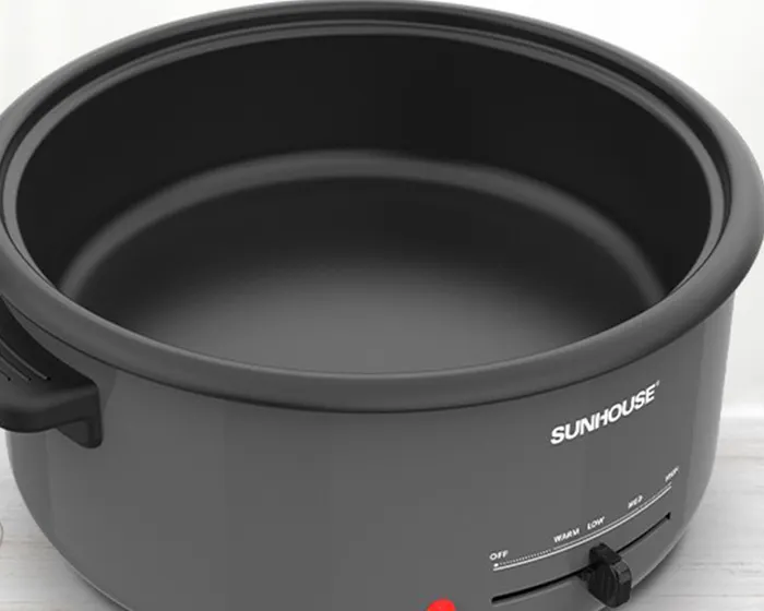 Phần lòng nồi của Sunhouse SHD4523 có lớp chống dính cao cấp
