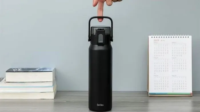 Bình giữ nhiệt Inox 700 ml Delites XB-24130 Đen - Đặc điểm nổi bật