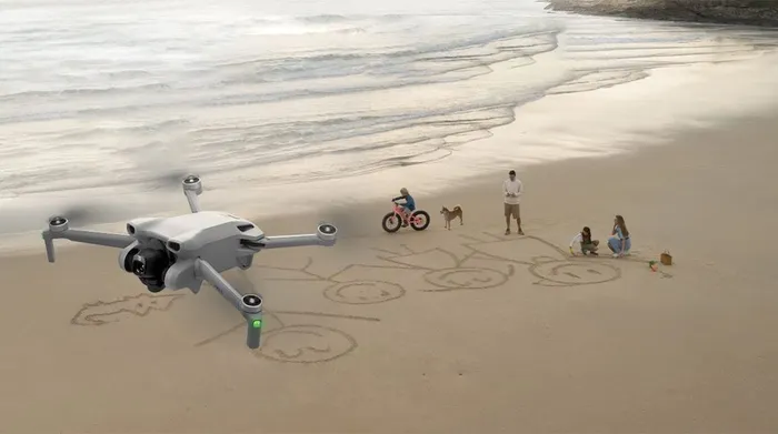 Thiết kế siêu nhỏ gọn và linh hoạt - Flycam DJI Mini 3