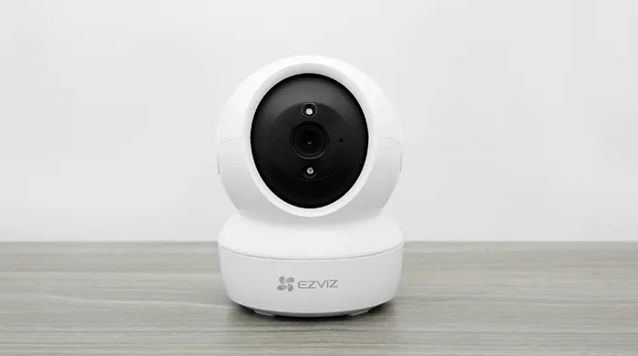 Camera IP 360 Độ 2MP EZVIZ H6C - Thiết kế nhỏ gọn, cứng cáp