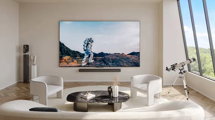 Google Tivi QLED TCL 4K 65 inch 65C845 - Thiết kế