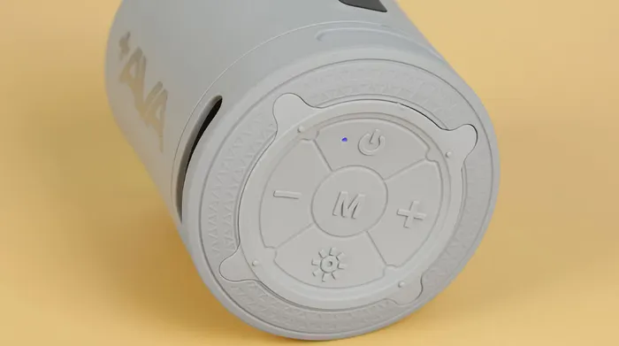 Loa Bluetooth AVA + FreeGo F13 - Nút bấm