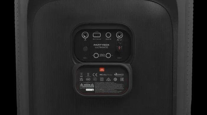 Loa Bluetooth JBL PartyboxUltas Ultimate - Khu vực cổng cắm được bảo vệ kỹ lưỡng