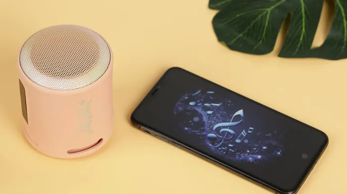 Loa Bluetooth AVA + FreeGo F13 - Chất âm của loa