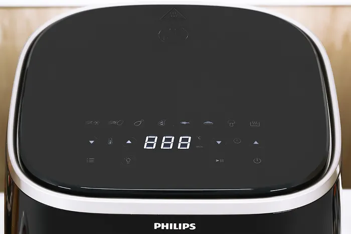 Nồi chiên không dầu Philips HD9257/80 5.6 lít - Bảng điều khiển