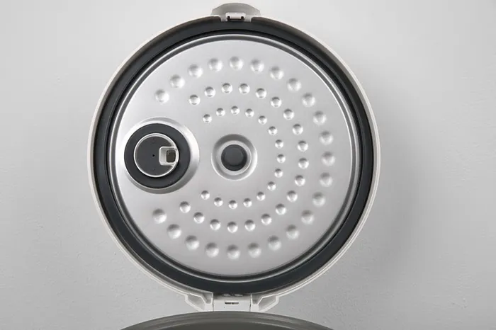 Nắp nồi - Nồi cơm nắp gài Toshiba 1.8 lít RC-18JH2PV(B)