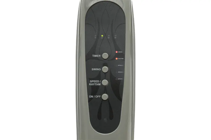 Quạt đứng Benny FM16GX - Bảng điều khiển