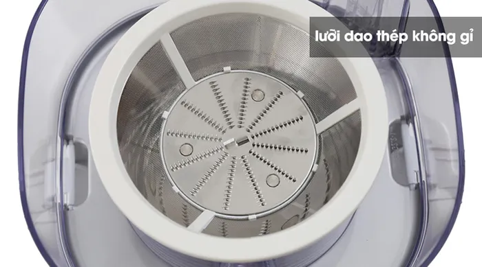 Lưỡi dao sắc bén - Máy ép trái cây Midea MJ-JE35