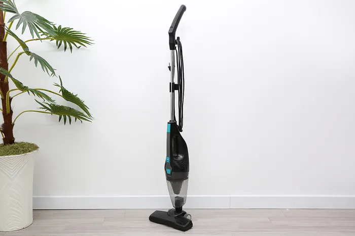 Máy hút bụi Comfee CVC-SBLA1(B) - Thiết kế tự đứng