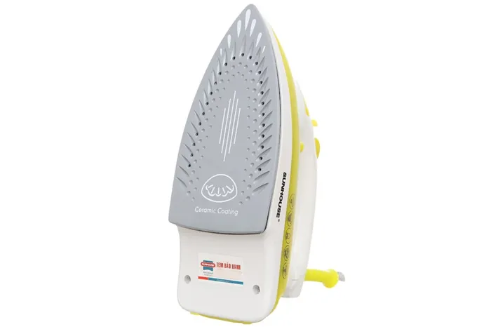 Mặt đế phủ chống dính - Bàn ủi hơi nước Sunhouse SHD2067