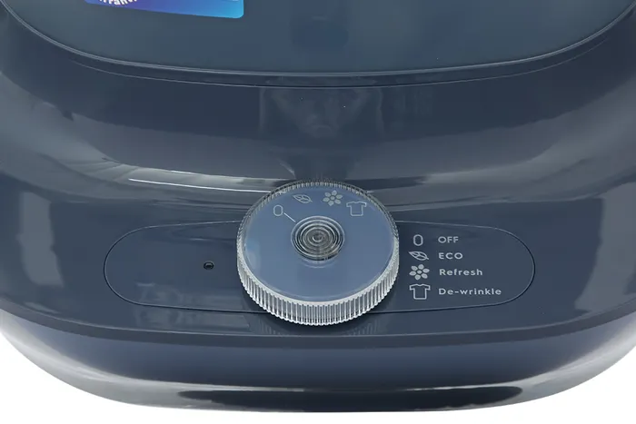 Bàn ủi hơi nước đứng Electrolux E5GS1-44MN - Bảng điều khiển