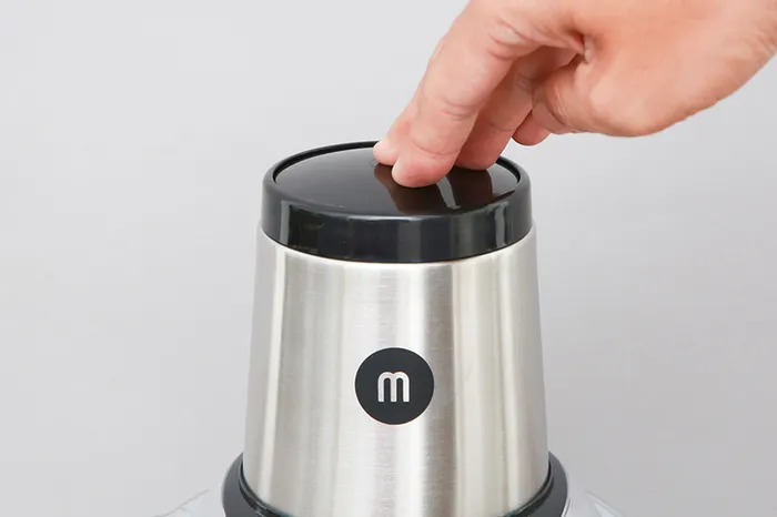 Dễ dùng - Máy xay thịt đa năng Mishio MK-135
