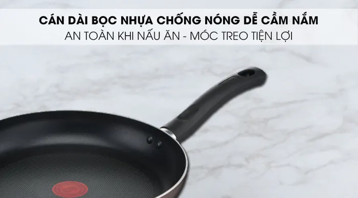 Tay cầm chống bỏng, an toàn - Chảo nhôm chống dính 24cm TEFAL Day By Day G1430405