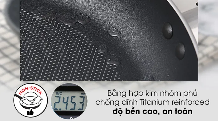 Chảo nhôm chống dính đáy từ 28cm TEFAL G1430605 - Bằng hợp kim nhôm dày 2.453 mm, phủ chống dính Titanium reinforced
