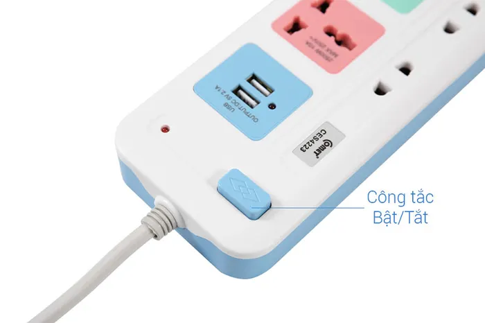 Công tắc nguồn - Ổ cắm điện 2USB 4 lỗ 3m COMET CES4223