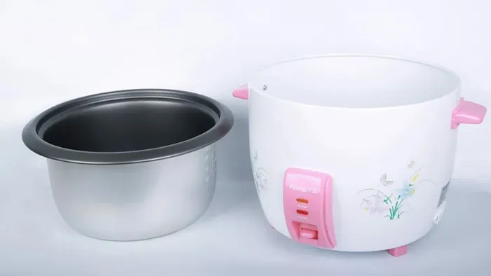 Perfect PF-CR18 có dung tích lớn lên đến 1.8 lít