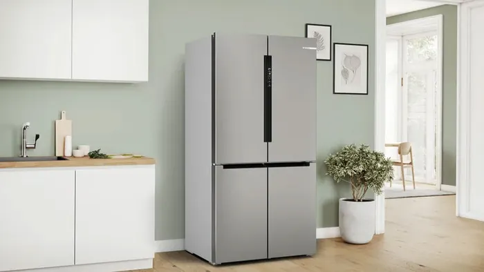 Thiết kế 4 cửa hiện đại và sang trọng phù hợp với nhiều không gian