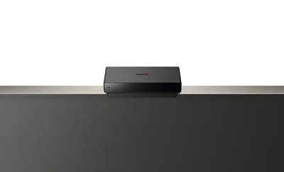 Ảnh cận cảnh BRAVIA CAM phía trên TV BRAVIA