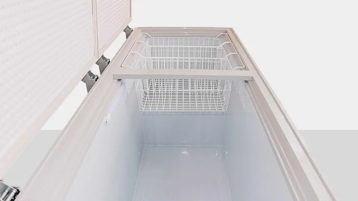 Thân tủ dày giúp nhiệt độ trong tủ duy trì ổn định