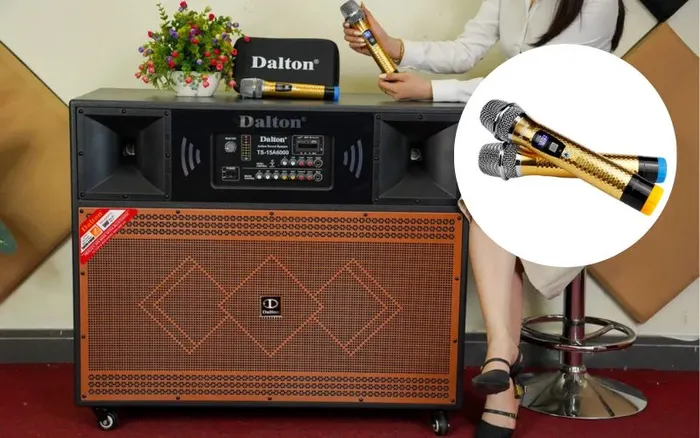 Tặng kèm 2 micro UHF khi mua loa kéo Dalton TS-15A6000 