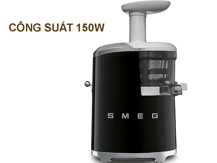 Máy ép chậm Smeg SJF01BLEU, màu đen hoạt động với công suất 150W