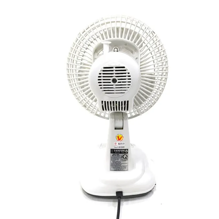 Quạt bàn Yanfan B202 hoạt động với 2 mức tốc độ gió