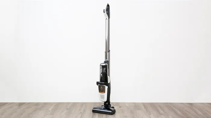 Máy hút bụi không dây Electrolux PF91-6BWF có kiểu dáng cầm tay hiện đại