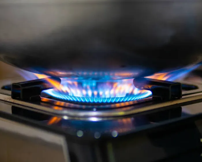 Duxton DG-388 có hệ thống đánh lửa hiện đại 