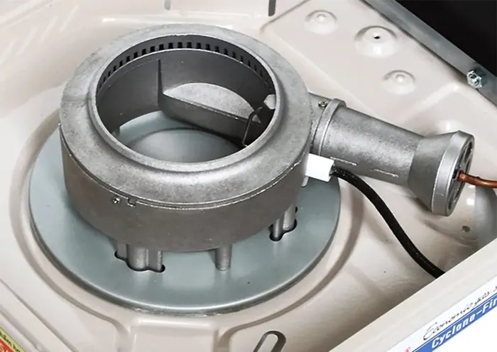 Namilux NH-032PS có đầu đốt Cyclone hợp kim nhôm
