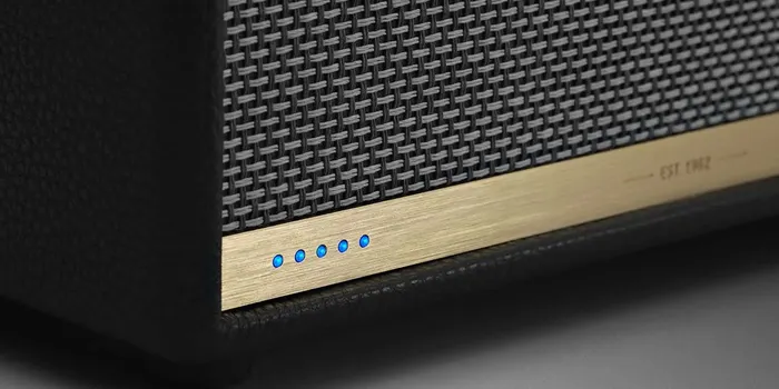 Loa được tích hợp trợ lý ảo Alexa giúp bạn có trải nghiệm sử dụng tiện lợi