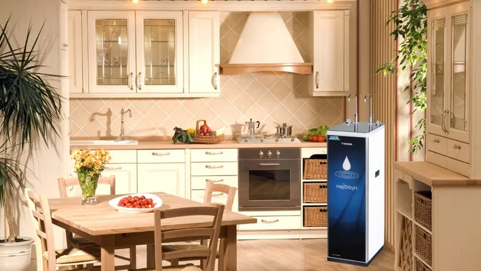 Máy lọc nước Sanaky VH 4102VD được thiết kế kiểu tủ đứng