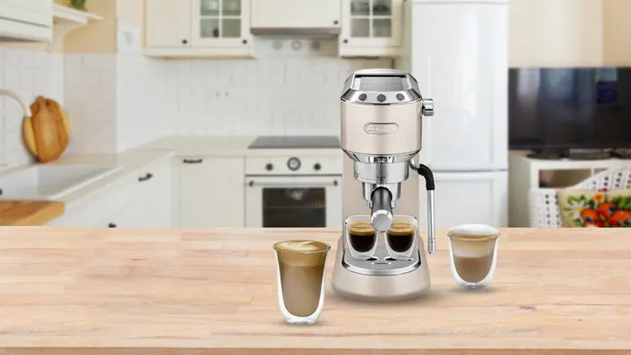 Delonghi EC885.BG được trang bị hệ thống Cappuccino