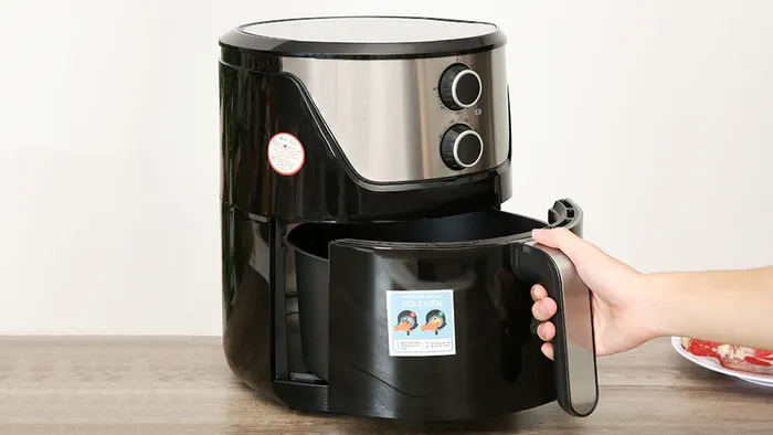 Perfect PF-335 sở hữu dung tích 5 lít tiện dụng