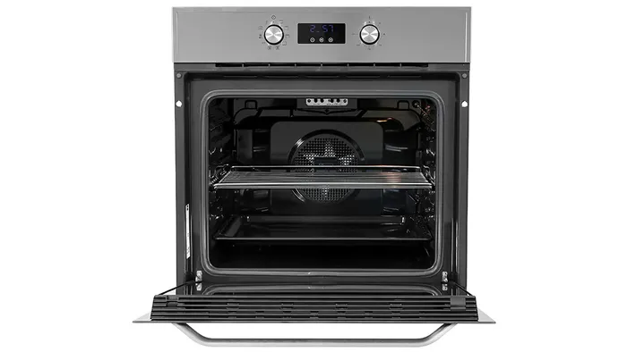 Teka HCB 6435 SS sở hữu dung tích lớn 70 lít