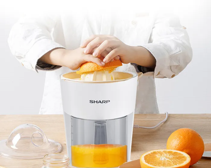 Công suất lớn giúp việc ép nước được nhanh 