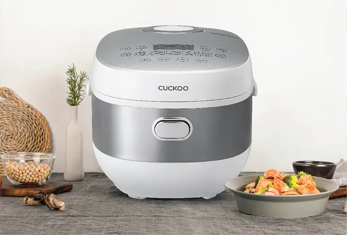 Nồi cơm điện tử Cuckoo CR-0690F/SIWHCRVNCV công suất 600W