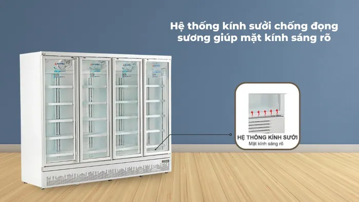 Tủ được trang bị hệ thống sưởi kính hạn chế tình trạng đọng sương